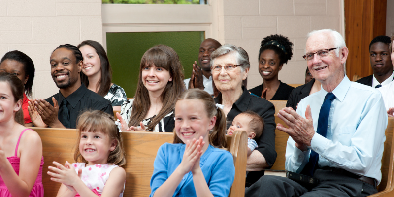 Church congregation 800x400